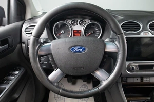 Седан Ford Focus 2008 года, 649000 рублей, Оренбург