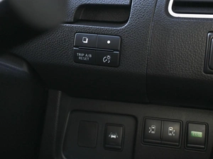 Минивэн Nissan Serena 2016 года, 1749000 рублей, Кирилловка
