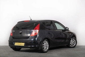 Хетчбэк Hyundai i30 2009 года, 709000 рублей, Томск