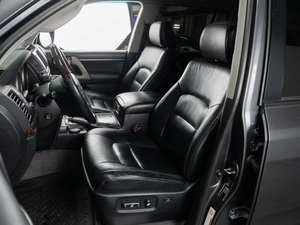 Внедорожник Toyota Land Cruiser 2011 года, 3519000 рублей, Тюмень