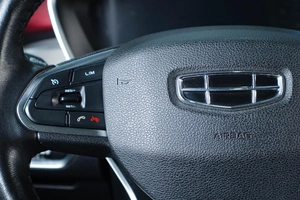 Внедорожник Geely Coolray 2020 года, 1459000 рублей, Тюмень