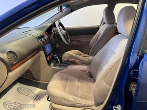 Седан Mazda Atenza 2002 года, 629000 рублей, Красноярск