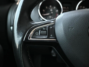Внедорожник Skoda Yeti 2015 года, 1174000 рублей, Кирилловка