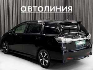 Минивэн Toyota Wish 2015 года, 1520000 рублей, Красноярск
