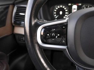 Внедорожник Volvo XC90 2020 года, 4599000 рублей, Саратов