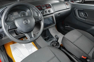 Хетчбэк Skoda Fabia 2014 года, 679000 рублей, Тюмень