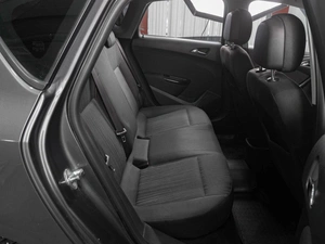 Хетчбэк Opel Astra 2012 года, 719000 рублей, Тюмень