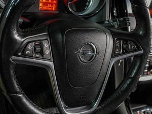 Хетчбэк Opel Astra 2014 года, 1049000 рублей, Воронеж