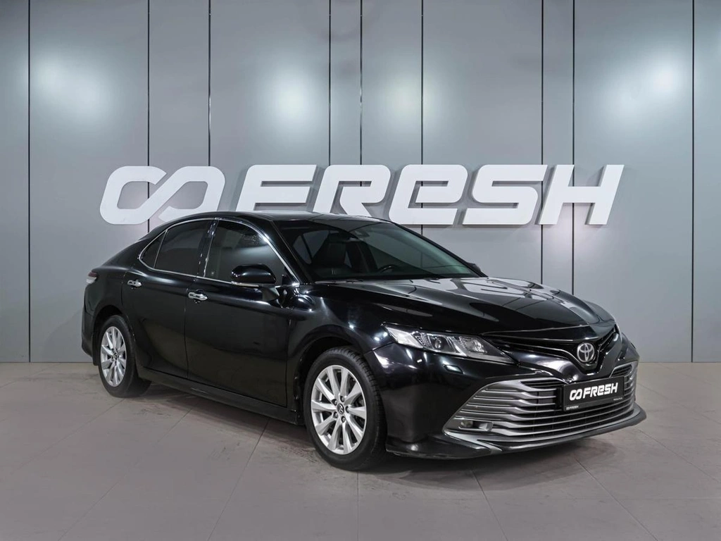 Седан Toyota Camry 2019 года, 2399000 рублей, Воронеж