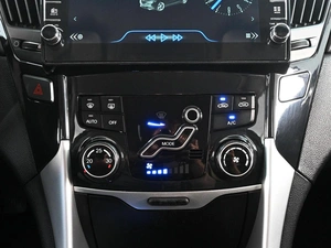 Седан Hyundai Sonata 2012 года, 1199000 рублей, Ростов-на-Дону
