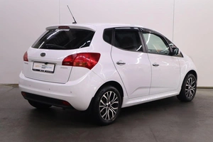 Компактвэн Kia Venga 2011 года, 835000 рублей, Брянск