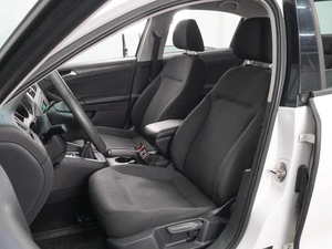 Седан Volkswagen Jetta 2015 года, 1089000 рублей, Воронеж