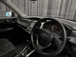 Универсал Toyota Corolla Fielder 2017 года, 1349000 рублей, Красноярск