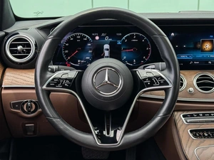Седан Mercedes-benz E-класс 2021 года, 4499000 рублей, Большой Сочи