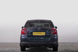 Седан Toyota Avensis 2007 года, 999000 рублей, Томск