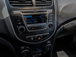 Седан Hyundai Solaris 2016 года, 1190000 рублей, Краснодар