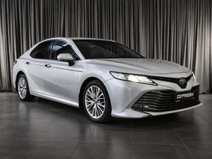 Седан Toyota Camry 2018 года, 2839000 рублей, Тюмень