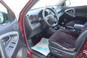 Внедорожник Toyota RAV4 2010 года, 1300000 рублей, Мирное