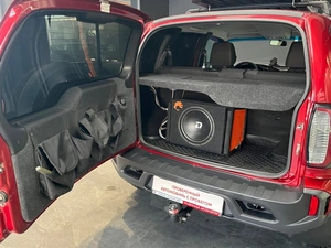 Внедорожник ВАЗ (LADA) Niva Travel 2021 года, 1075000 рублей, Абакан