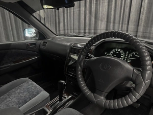 Седан Toyota Carina 1999 года, 445000 рублей, Красноярск