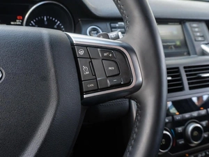 Внедорожник Land Rover Discovery Sport 2015 года, 2600000 рублей, Волгоград