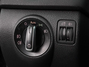 Внедорожник Volkswagen Tiguan 2014 года, 1484000 рублей, Воронеж