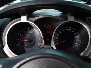 Внедорожник Nissan Juke 2012 года, 828000 рублей, Тверь