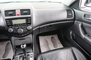 Седан Honda Accord 2007 года, 949000 рублей, Красноярск