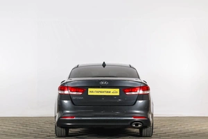 Седан Kia Optima 2016 года, 1789000 рублей, Тюмень