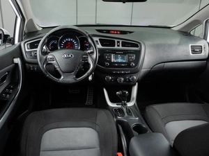 Хетчбэк Kia Ceed 2013 года, 1239000 рублей, Тюмень
