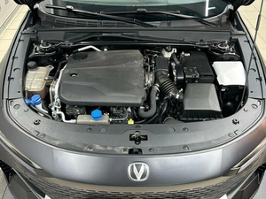 Лифтбек Changan UNI-V 2024 года, 2496000 рублей, Красноярск