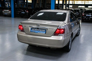 Седан Toyota Camry 2004 года, 858000 рублей, Солонцы