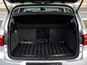 Внедорожник Volkswagen Tiguan 2012 года, 1310000 рублей, Краснодар