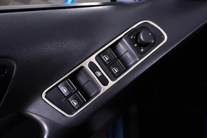 Внедорожник Volkswagen Tiguan 2011 года, 1429000 рублей, Пермь