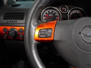 Хетчбэк Opel Astra GTC 2010 года, 648000 рублей, Тверь