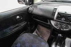 Хетчбэк Nissan Note 2005 года, 409000 рублей, Новокузнецк