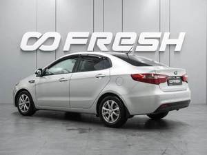 Седан Kia Rio 2013 года, 929000 рублей, Воронеж