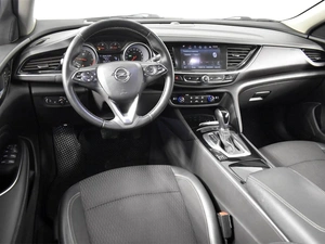 Лифтбек Opel Insignia 2018 года, 1578200 рублей, Казань