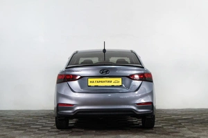 Седан Hyundai Solaris 2019 года, 1399000 рублей, Сургут
