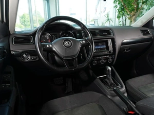 Седан Volkswagen Jetta 2016 года, 1298000 рублей, Тверь