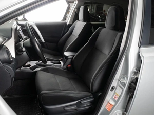 Внедорожник Toyota RAV4 2013 года, 1835992 рублей, Тюмень