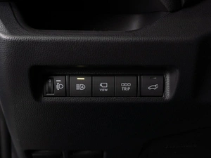 Внедорожник Toyota RAV4 2025 года, 4249000 рублей, Тюмень