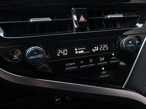 Седан Toyota Camry 2022 года, 3400000 рублей, Краснодар