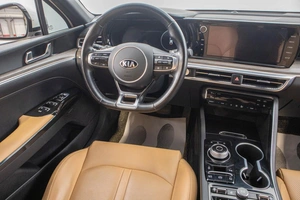 Седан Kia K5 2019 года, 2199000 рублей, Барнаул