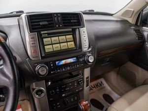 Внедорожник Toyota Land Cruiser Prado 2010 года, 2650000 рублей, Красноярск