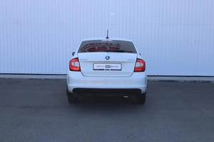 Хэтчбек Skoda Rapid 2017 года, 980000 рублей, Брянск