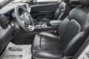 Седан Kia K5 2021 года, 2409000 рублей, Барнаул