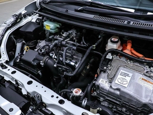 Хетчбэк Toyota Aqua 2018 года, 1250000 рублей, Красноярск