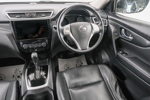 Внедорожник Nissan X-Trail 2017 года, 1949000 рублей, Красноярск