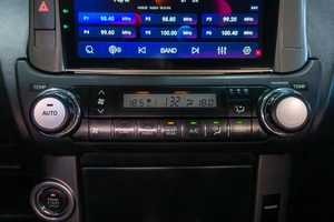 Внедорожник Toyota Land Cruiser Prado 2011 года, 2399000 рублей, Петрозаводск